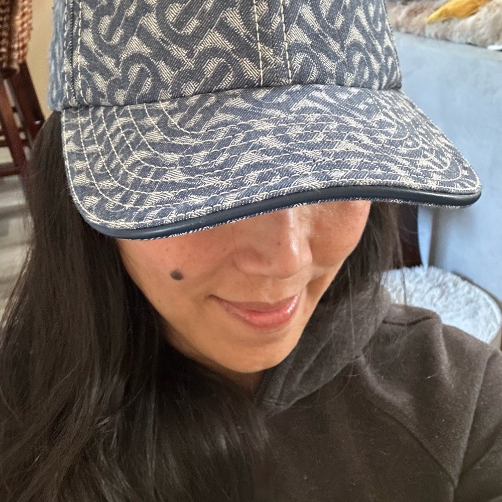 AUTHENTIC Burberry Monogram Denim Cap